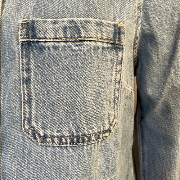 RISEN LOS ANGELES PEARL SNAP FRONT SHIRRING  LONG SLEEVE DENIM BLUE SHIRT SM MED - Picture 4 of 14